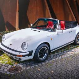Porsche 911 Carrera 3.2