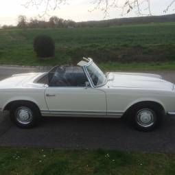 Mercedes-Benz 230 SL (W 113)