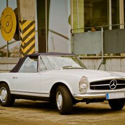 Mercedes-Benz 280 SL (W 113)