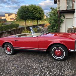 Mercedes-Benz 230 SL (W 113)