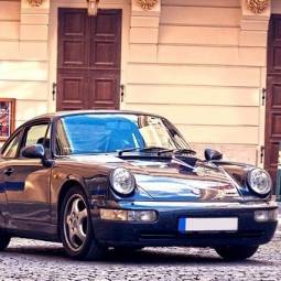  911 Carrera 4 (964)
