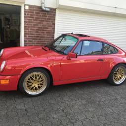 Porsche 911 Carrera 4 (964)