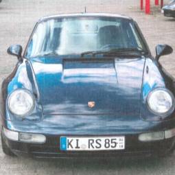 Porsche 911 Carrera 4 (993)