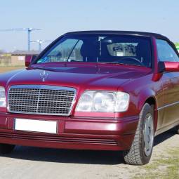 Mercedes-Benz E 220 (W 124)