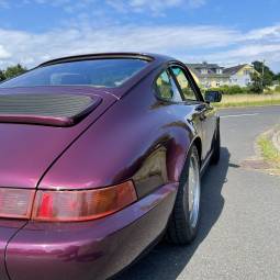 Porsche 911 Carrera 2 (964)