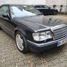 Mercedes-Benz 300 CE-24 Kat (W 124)