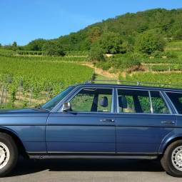 Mercedes-Benz 280 TE (W 123)