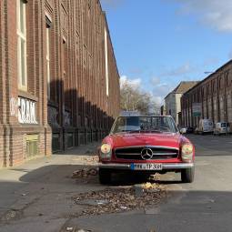 Mercedes-Benz 230 SL (W 113)