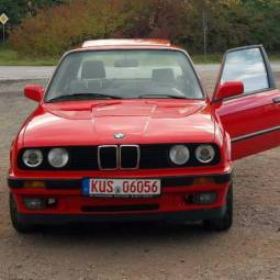 BMW 318iS (E30/2)