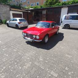 Alfa Romeo 2000 GT Veloce