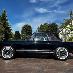 Mercedes Benz 280 SL