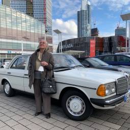 Mercedes-Benz 200 (W 123)