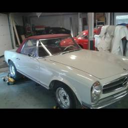 Mercedes-Benz 230 SL (W 113)