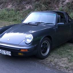 Porsche 911 Carrera (Kat) US