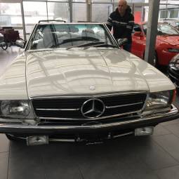 Mercedes-Benz 380 SL (R 107)