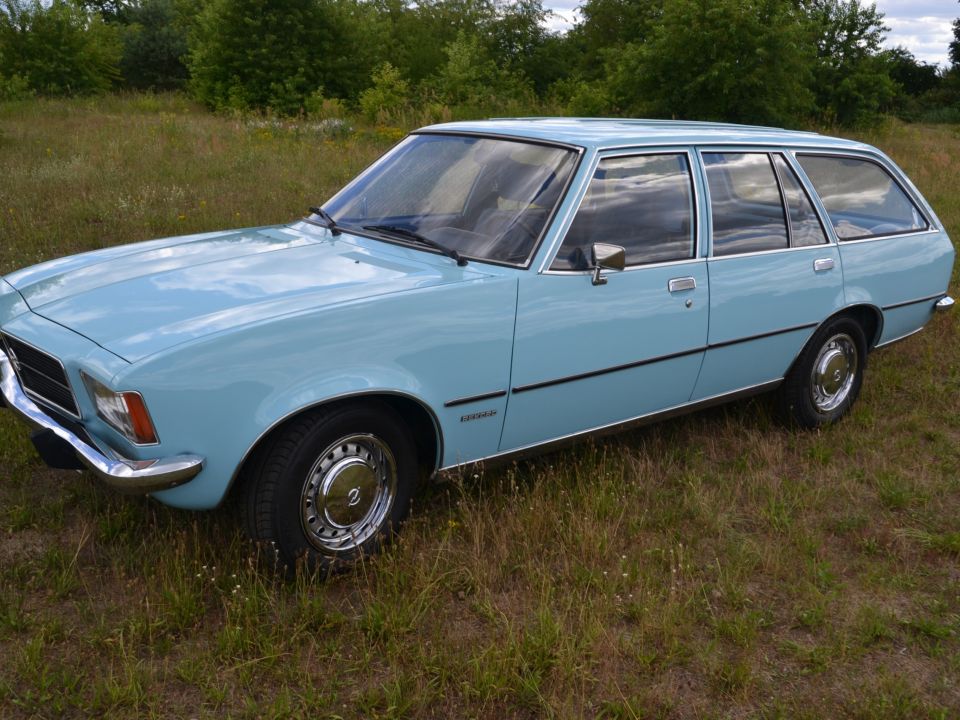 1973 Blue Opel Rekord D (1900 Caravan 4-türig) — MICARE PS